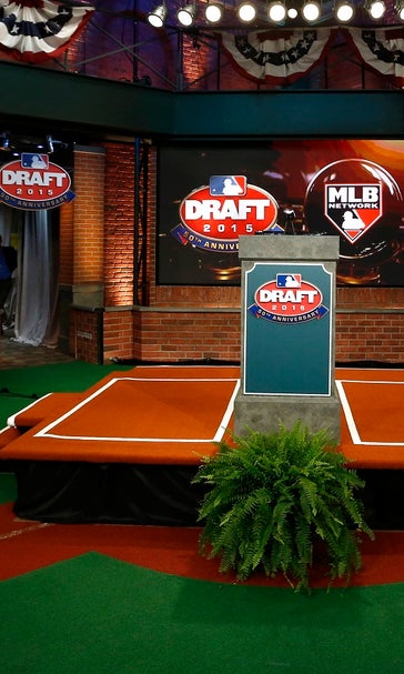 Phillies select hard-hitting outfielder Mickey Moniak first overall at MLB Draft